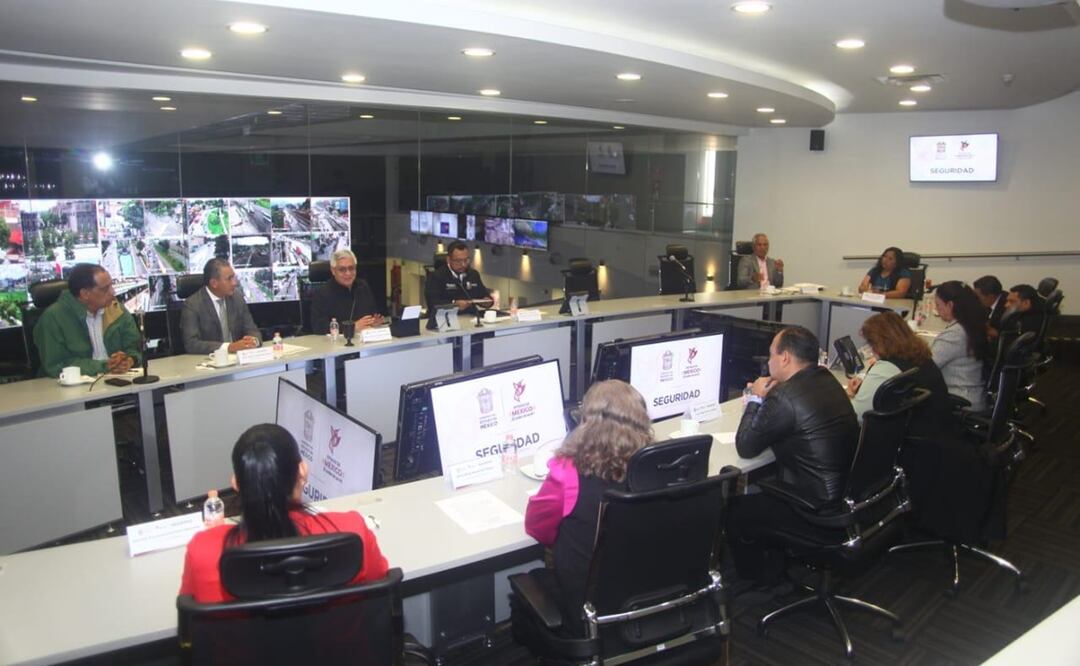 Diputados federales de Edomex se comprometen a impulsar recursos para mejorar la seguridad en la entidad. Foto: Rebeca Jiménez