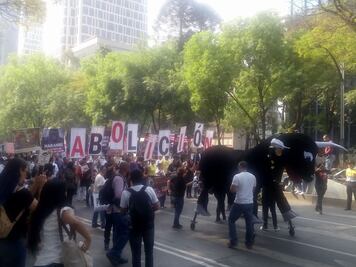 Marchan por la abolición de las corridas de toros