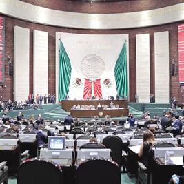 Chocan diputados por consulta sobre el NAIM