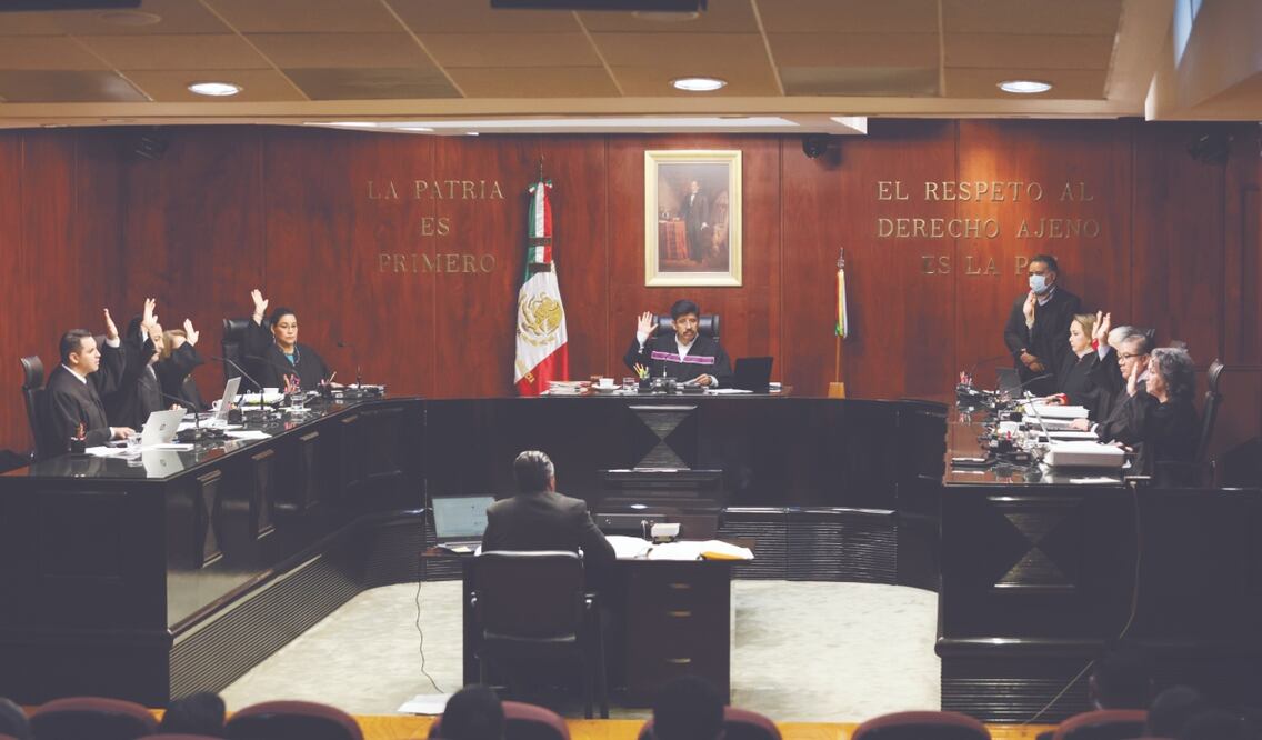 Todos los ministros votaron a favor de desechar los recursos de impugnación que Grupo Salinas interpuso. Foto: de CARLOS MEJÍA. EL UNIVERSAL