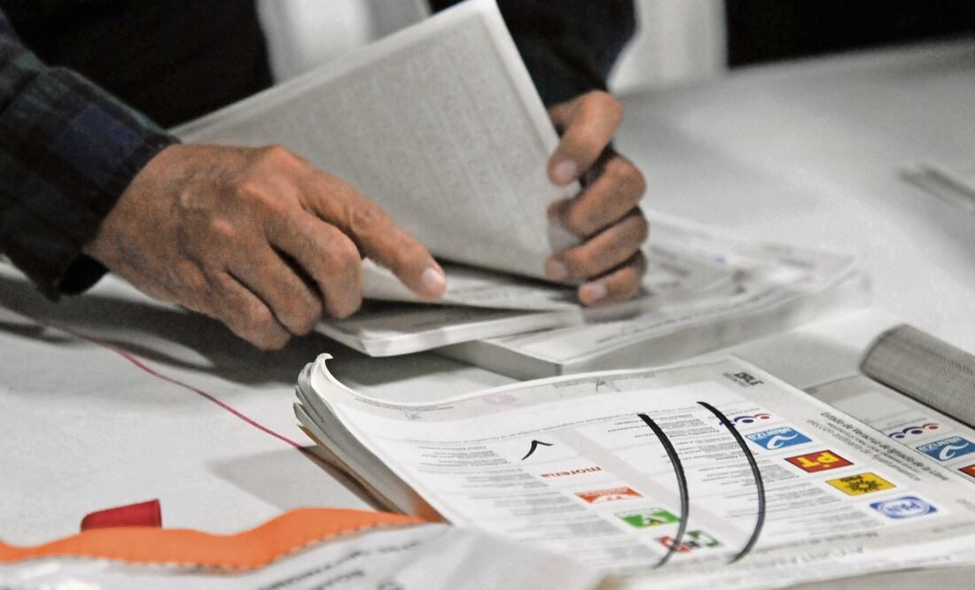 Los recortes presupuestales a los OPLE pueden provocar que no se pueda garantizar la cadena de custodia en la elección, lo cual ha sido motivo de nulidad en otros comicios, advierte consejera del INE. Archivo El Universal