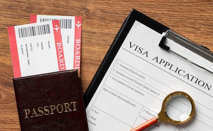 Juez bloquea norma de Trump que endurece visas para extranjeros; cuestiona la justificación de seguridad nacional