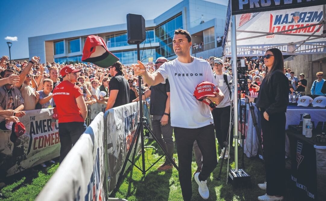 Charlie Kirk, ayer momentos antes de dar su discurso en la Utah Valley University, en Orem. Foto: de Tess Crowley. AP