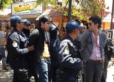 Libres, jóvenes que intentaron atropellar manifestantes en Guerrero