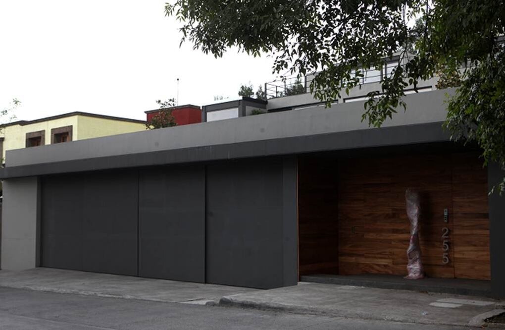 Vecinos de la Notaría 230 aseguran que desde principios de este año se realizaron remodelaciones mayores en el inmueble, aunque sin permisos (GERARDO SUÁREZ. EL UNIVERSAL)