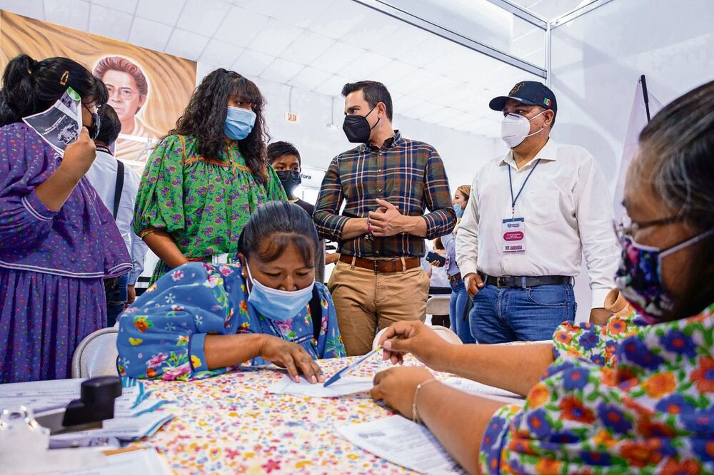 A través de la estrategia Juntos por la Sierra Tarahumara, el gobierno estatal ha llevado el apoyo a diferentes comunidades.  Foto: Especial