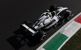 Checo Pérez mantiene el optimismo con Cadillac y lanza advertencia a Aston Martin