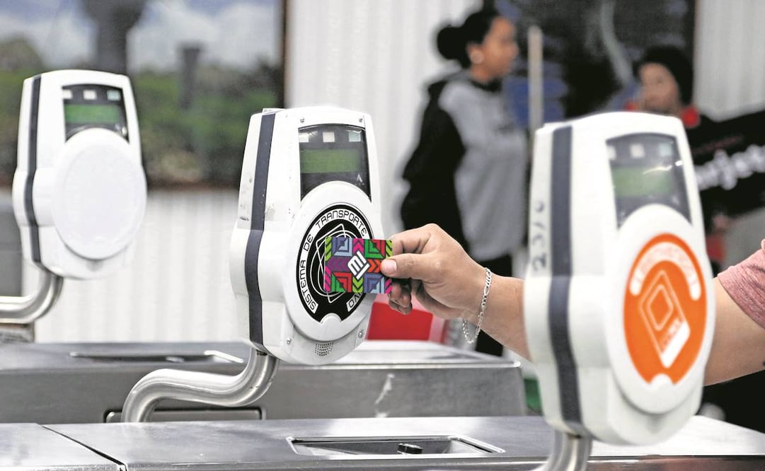 El Metro pidió a Finanzas más recursos para la instalación y el manteni- miento del sistema de recaudo con tarjetas. Foto: Archivo/EL UNIVERSAL.