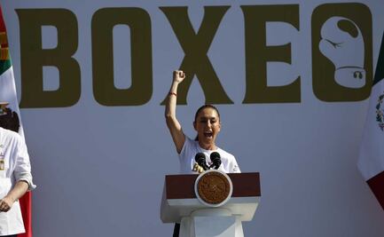El Zócalo se transforma en ring por la paz; Claudia Sheinbaum y leyendas del box  encabezan mega clase contra las adicciones