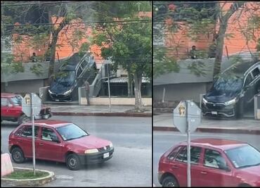 Rápido y furioso: conductor de camioneta usa escaleras como rampa en Cancún
