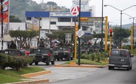 Military sends hundreds of troops to reinforce Mexico's southern border