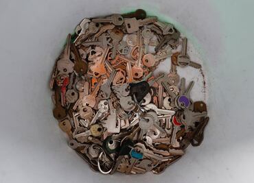 Colecta de llaves en CDMX; construcción de escultura colectiva en honor a los trabajadores