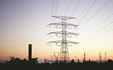 “En riesgo, 44 mmdd por reforma eléctrica”