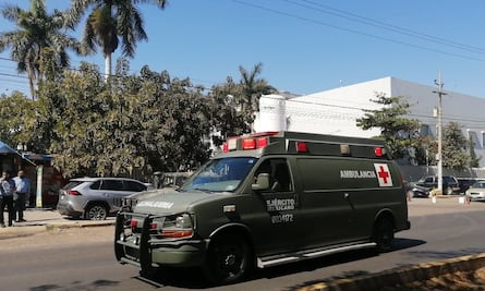 Militar dispara arma por accidente contra sus compañeros; reportan varios heridos en Culiacán