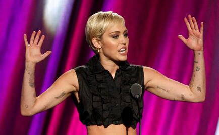 Cyrus participa en cover a Def Leppard