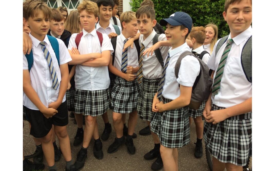 (Foto: @SimonHallNews)