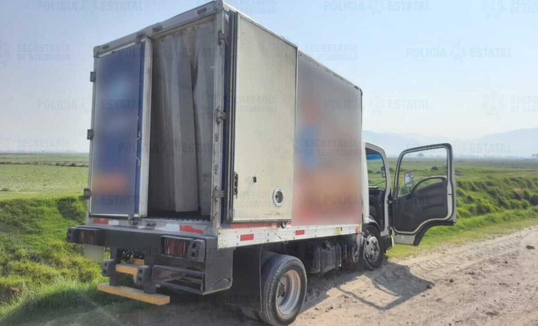Recuperan camión de carga con lácteos robado y detienen a 8 sujetos en Lerma, Edomex. Foto: Especial