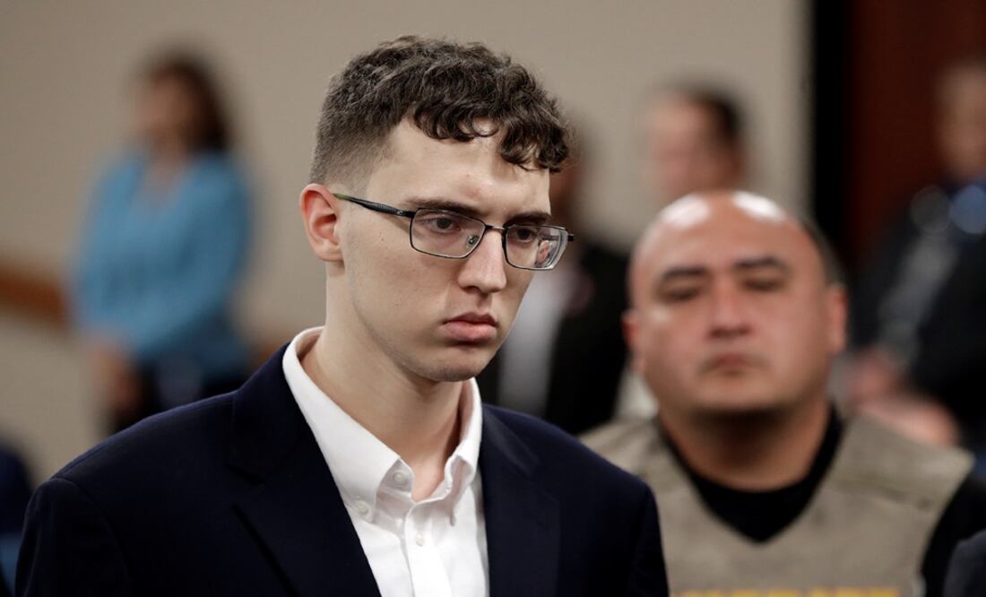 El Paso Walmart mass shooter Patrick Crusius, a 21-year-old male from Allen, Texas, accused of killing 22 and injuring 25, is arraigned, in El Paso, Texas, U.S. - Photo:Mark Lambie/Pool via REUTERS