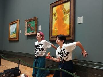 Declaran culpables a activistas que atacaron cuadro de Van Gogh en Londres