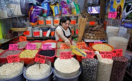 Mexico economic growth holds steady