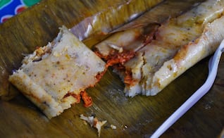 Estos son los nutrientes y calorías que tienen los tamales oaxaqueños