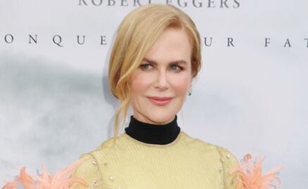 Nicole Kidman desfila para Balenciaga y su vestido desata memes