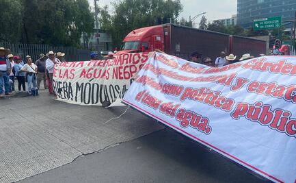 Campesinos bloquean Av. Insurgentes; protestan por la escasez de agua para sus cultivos