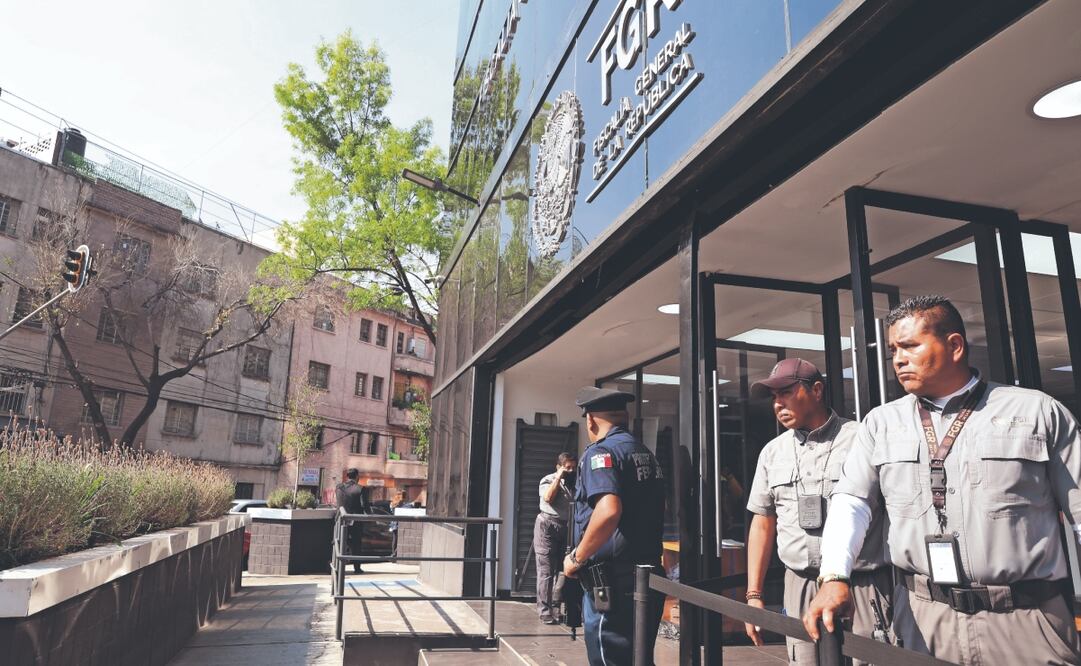 El gobieno reconoció que carece de registros específicos sobre funcionarios federales denunciados por delitos como posesión de armas de uso exclusivo del Ejército.