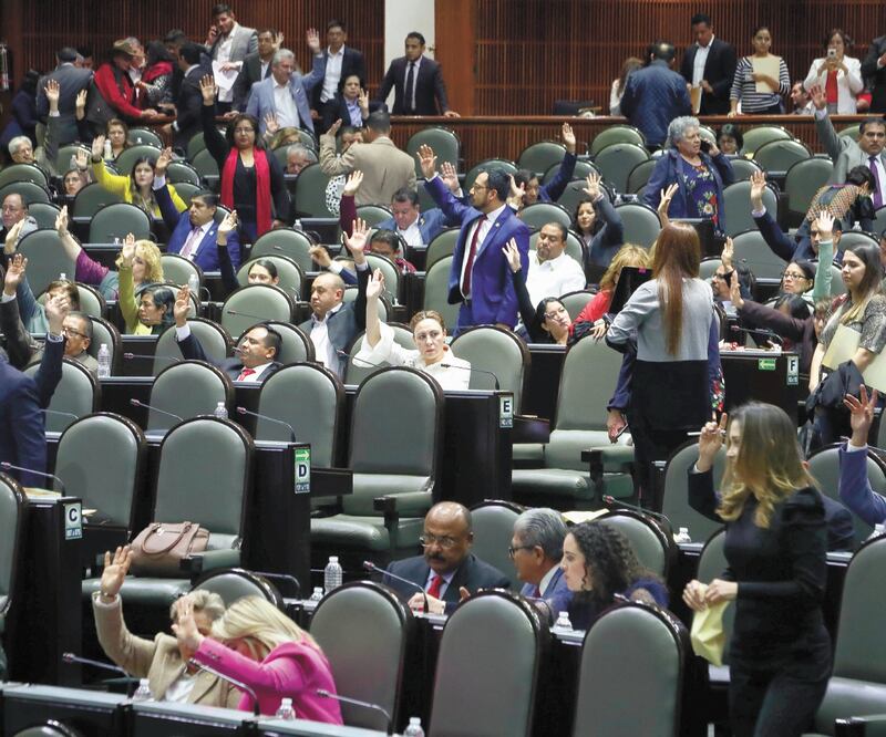 Las bancadas celebraron ayer que se permitió un procedimiento ciudadanizado de análisis de los aspirantes a consejeros que trabajará mediante parlamento abierto, y que, al menos la revisión de los perfiles. Foto: DIEGO SIMÓN. EL UNIVERSAL