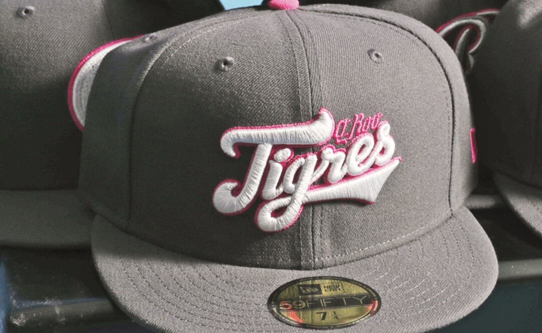 Las gorras tienen un costo de 730 pesos; las viseras son amoldables. (JUAN BOITES. EL UNIVERSAL)