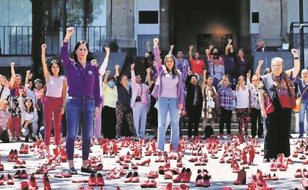 Honran a víctimas de feminicidio