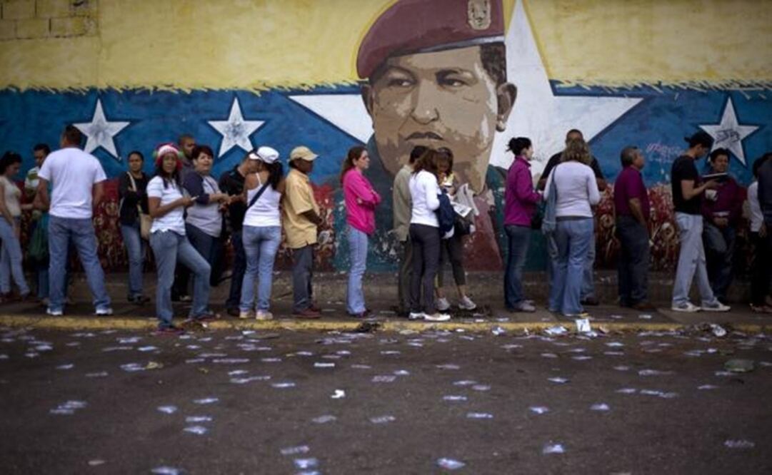 There are some voters still waiting. (Photo: AP)
