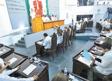 Aprueba Congreso reducir a 5 regidores en municipios