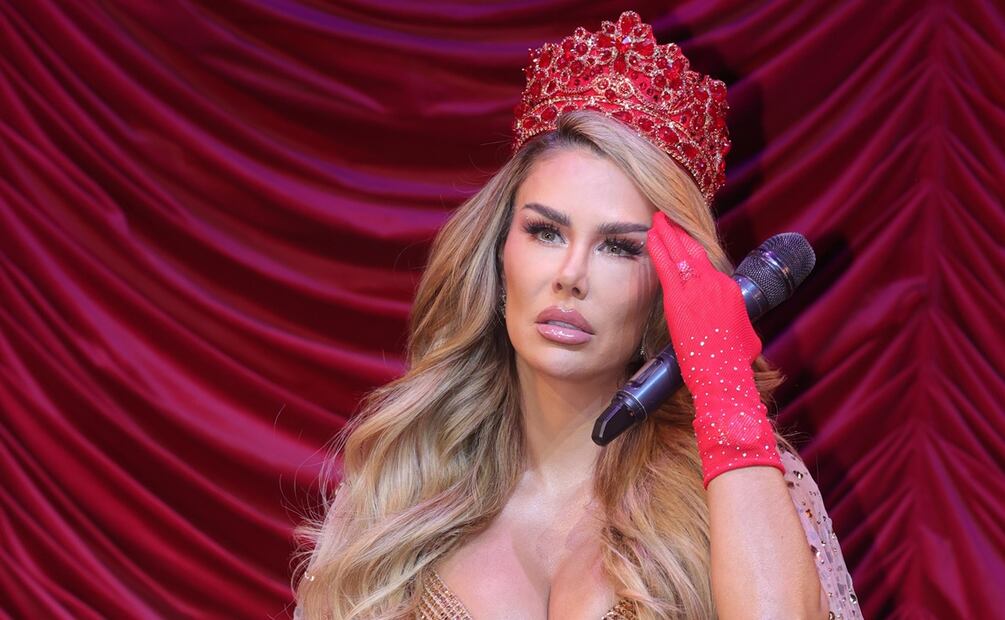 Ninel Conde luce en México el nuevo color de sus ojos.
FOTO: Mika Robles/Clasos.com.mx
