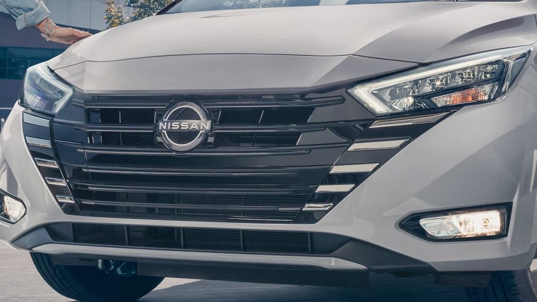 El Nssan Versa 2025 se vende en tres versiones dentro de México. Foto: Nissan