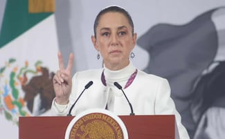 Sheinbaum se va de vacaciones a Acapulco; garantiza apoyo federal para Feria de Chilpancingo ante retos de seguridad