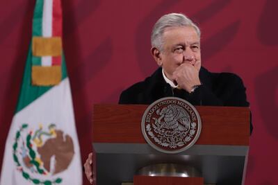 Estoy dispuesto a revisar iniciativa para prohibir outsourcing: AMLO