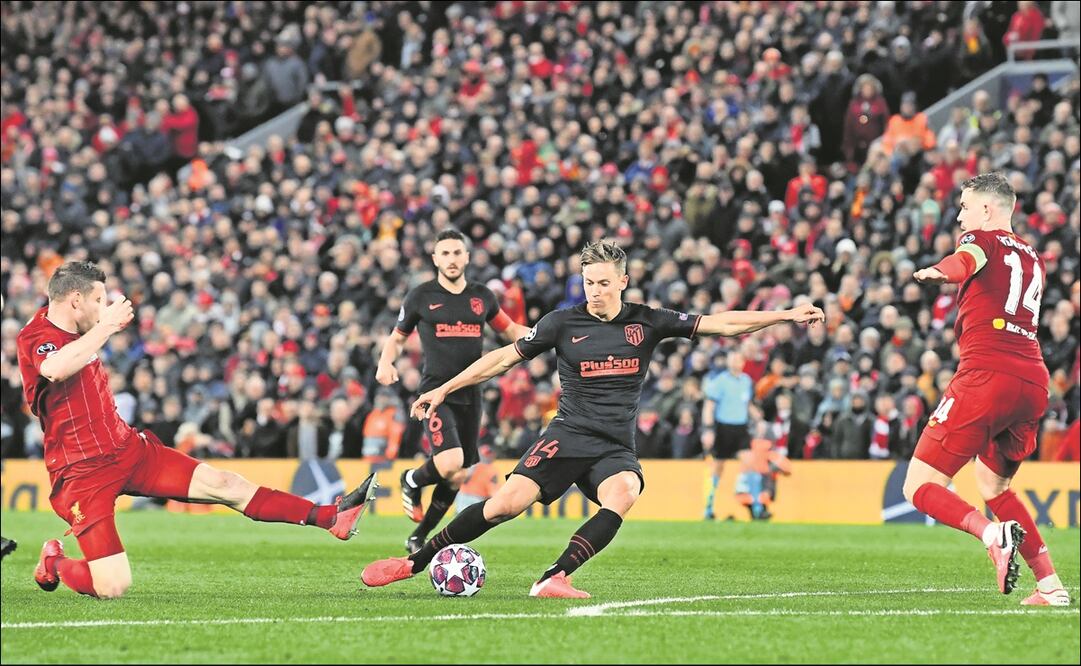 Partido de Champions en Anfield. Foto: AFP