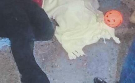 Taxi de la CDMX atropella y mata a niño que pedía su calaverita en Edomex