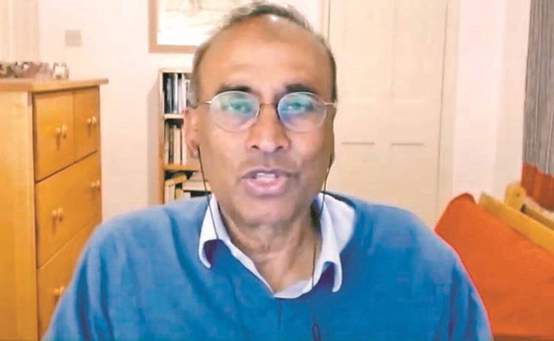 Venki Ramakrishnan destacó además el desprecio por los maestros de ciencia. Foto: www.fil.com.mx/