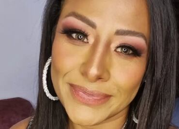 Al borde del llanto, Toñita habla del maltrato que su padre recibía, por parte de su pareja: "le daba comida para perro"