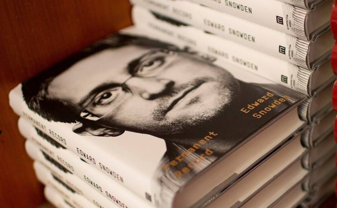  "Vigilancia Permanente" ("Permanent Record") libro de Edward Snowden (Foto: EFE)