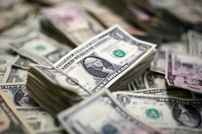 Dólar inicia la semana en 20.85 pesos