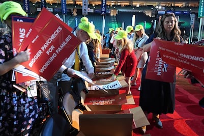Trumpapalooza: el carnaval que promueve las políticas del presidente; convención republicana llega previo a elecciones intermedias