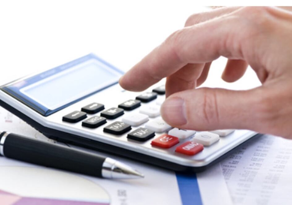 En 2017, familias enfrentarán economía difícil: Banco Base