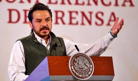 Médicos cubanos reforzarán plan de salud de mexicanos que no cuentan con seguridad social: IMSS