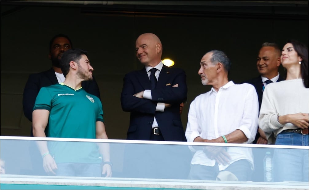 Gianni Infantino asiste al Repechaje Mundialista junto a Samuel García - Foto: Diego Simón Sánchez/EL UNIVERSAL