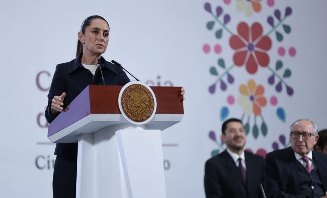 Conferencia de prensa del pueblo encabezada por la presidenta, Claudia Sheinbaum Pardo en el salón de tesorería de Palacio Nacional. Foto: Fernanda Rojas / EL UNIVERSAL