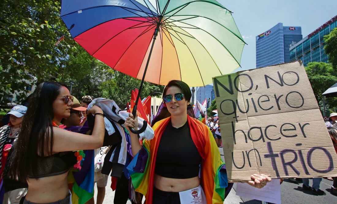 La Marcha Lencha partió a las 13:00 horas desde el Ángel de la Independencia y concluyó en el Monumento a la Revolución. Foto: Carlos Mejía