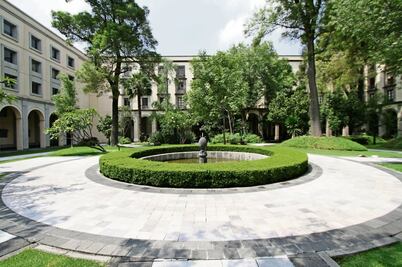 AMLO podrá habitar Palacio Nacional, pero no en el área histórica